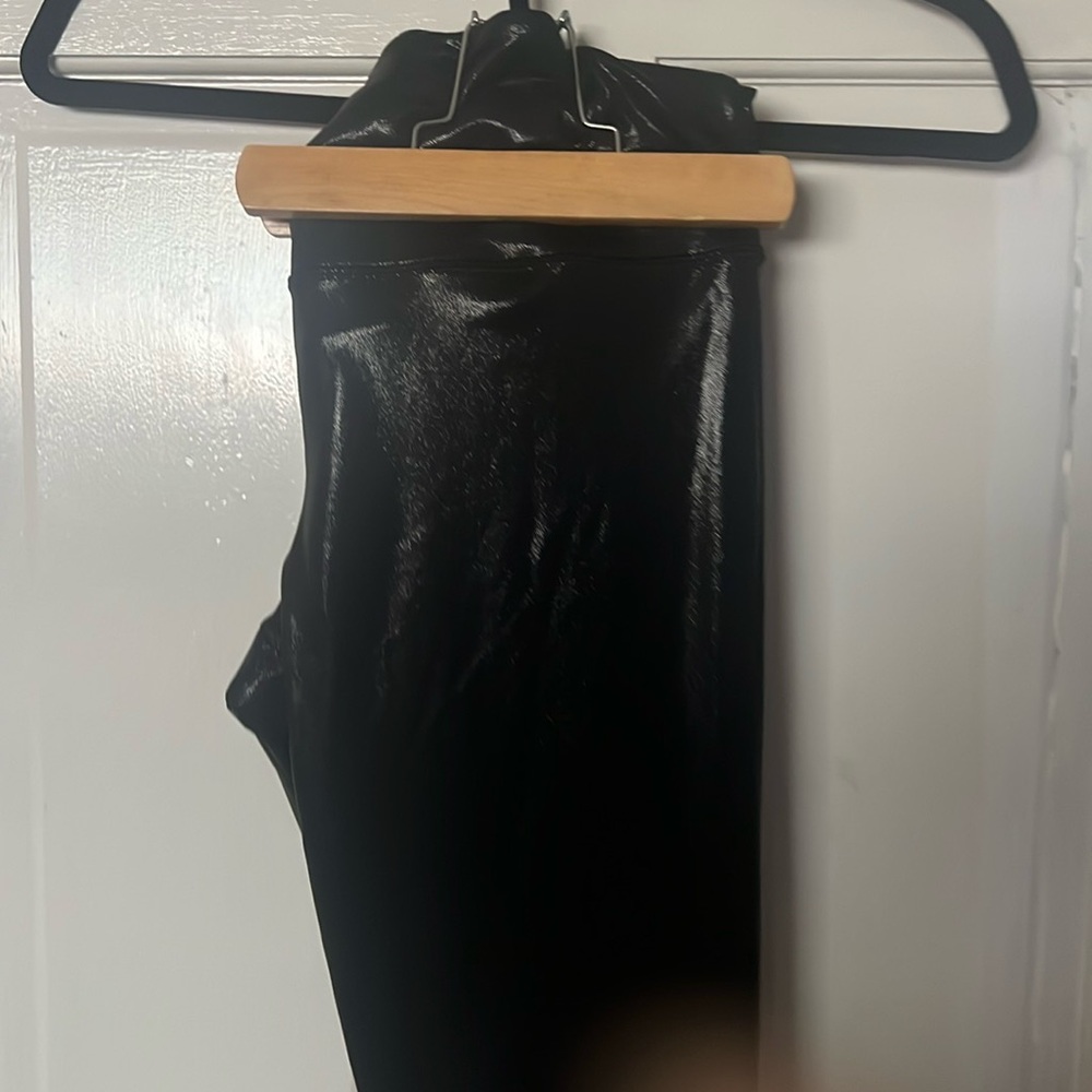 Leather looking legging